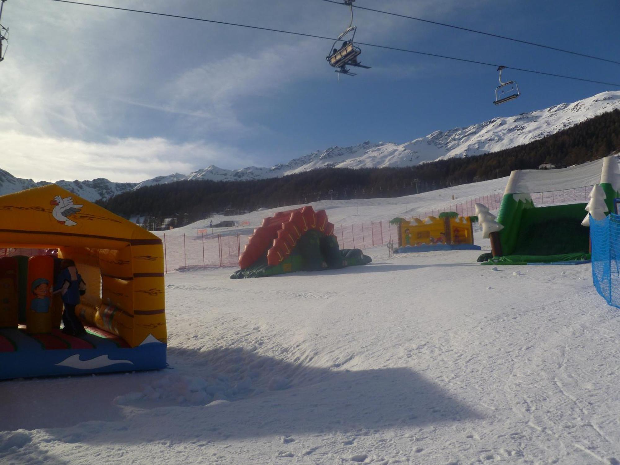 Hotel Santa San Champoluc Esterno foto