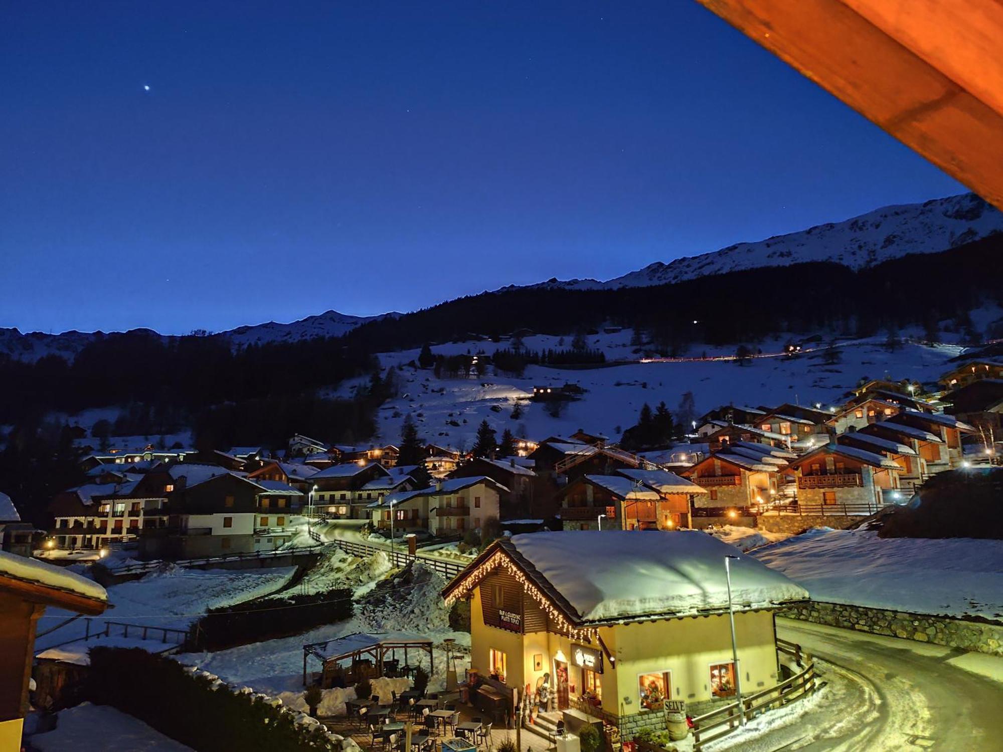 Hotel Santa San Champoluc Esterno foto